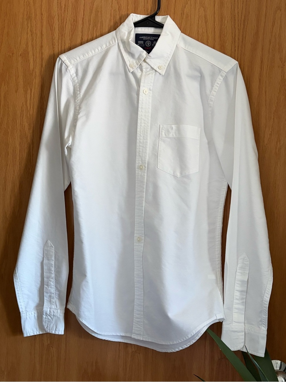 American Eagle Outfitters White Long Sleeve Button-Down Shirt